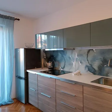 Apartment Rossella 3 *