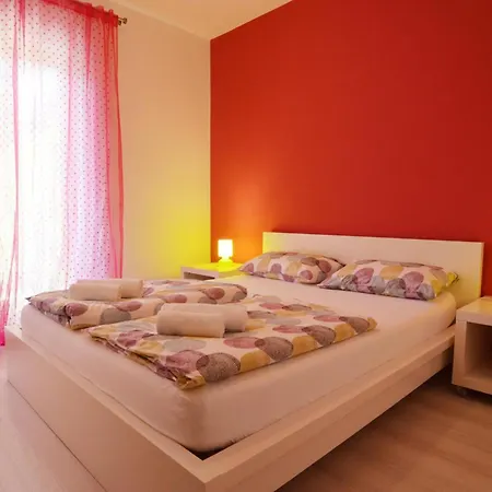 Lejlighed Rossella 3 *