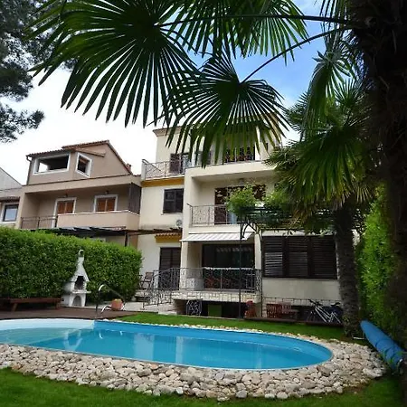 Apartman Rossella 3