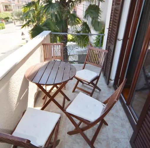 Rossella 3 * 로비니